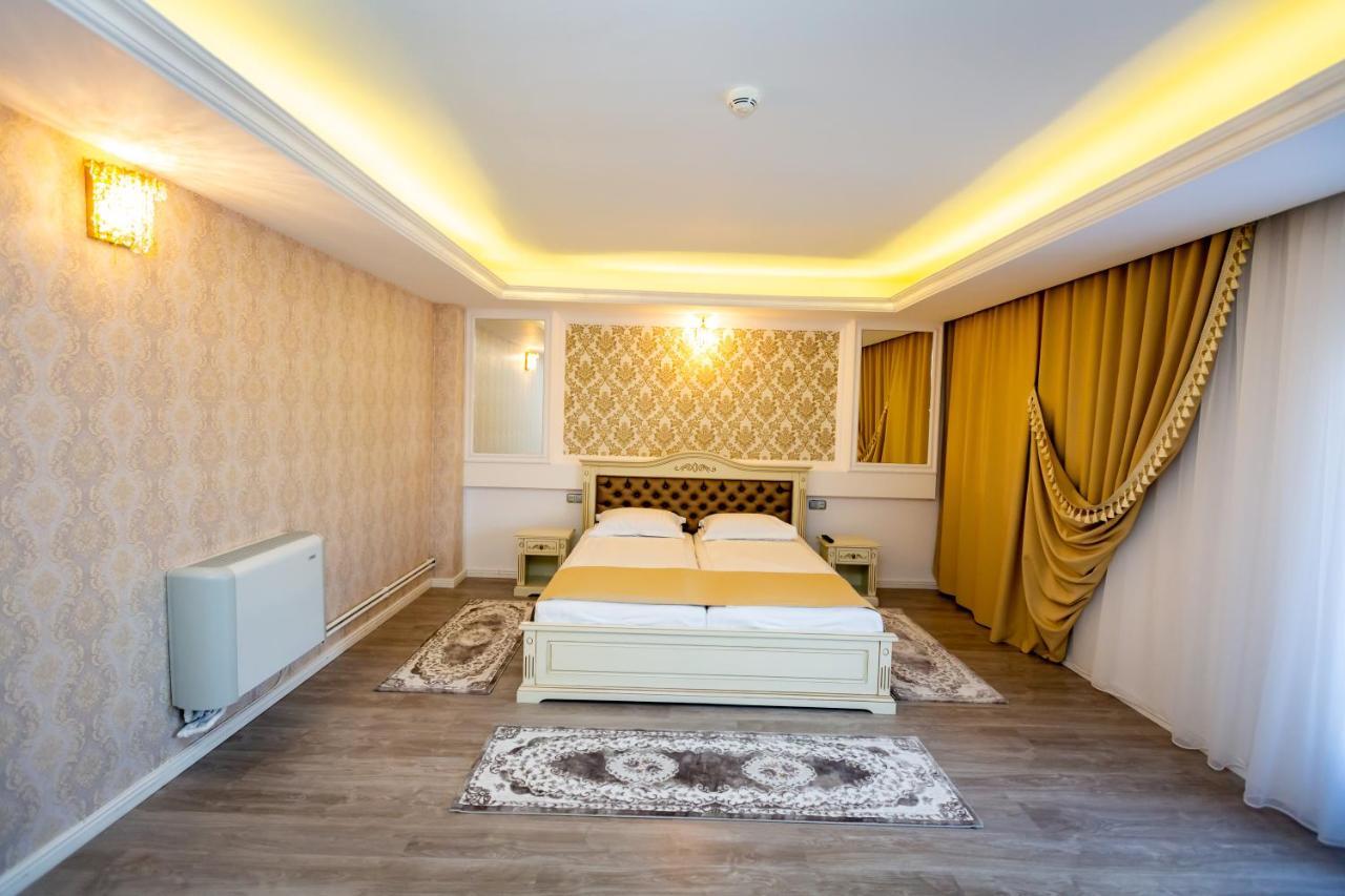 Grand Hotel Baroc Zalau Exterior photo
